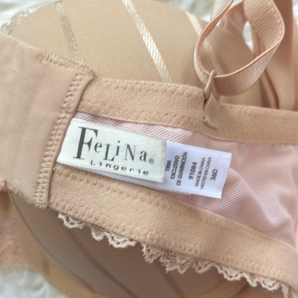 Two NWT BRAS - Picture 3 of 4